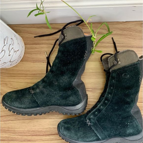 Sorel winter boots - Picture 1 of 12
